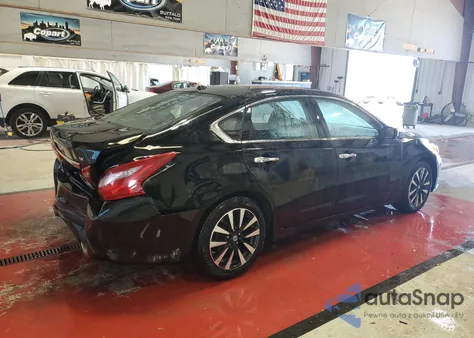2018 Nissan Altima 2.5 z USA, uszkodzony, nr VIN 1N4AL3AP9JC217304